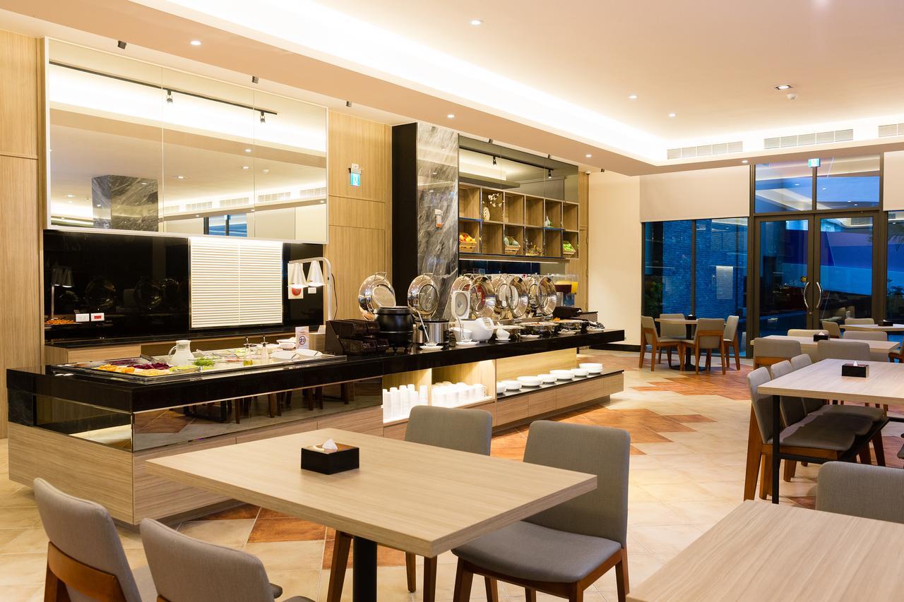 V-Hotel Taitung Exterior photo